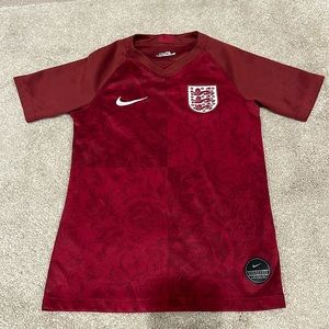 Nike England ‘19 Stadium Soccer Jersey Maroon lioness dri fit size small